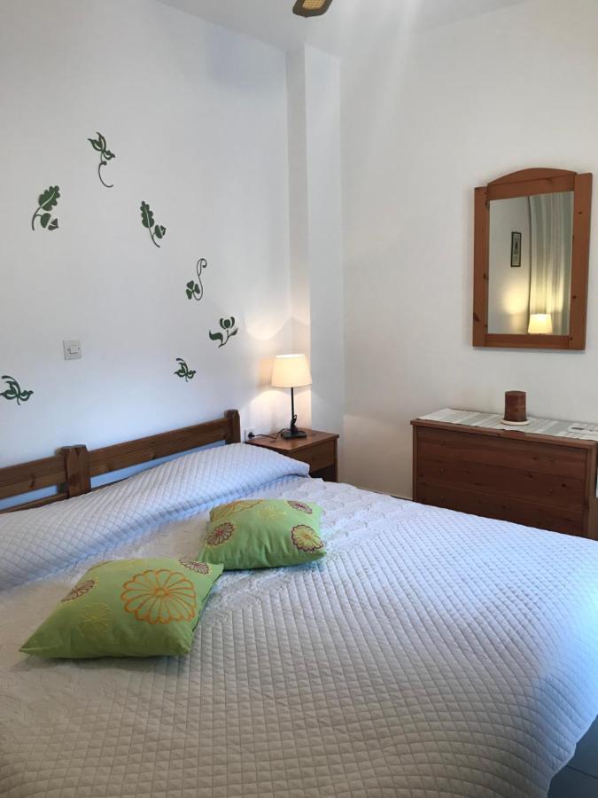 Kimata Apartments Arkasa Habitación foto