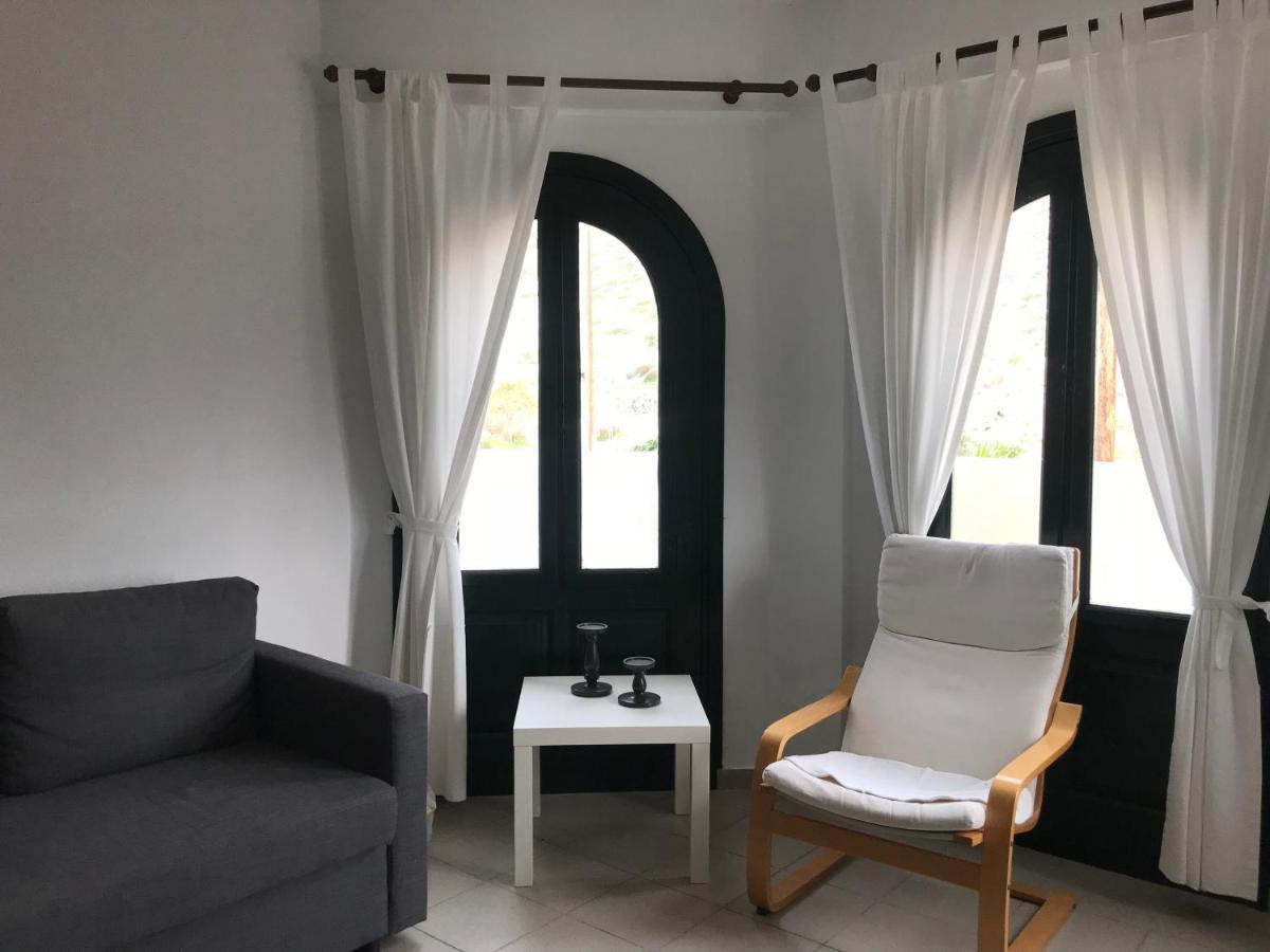 Kimata Apartments Arkasa Habitación foto